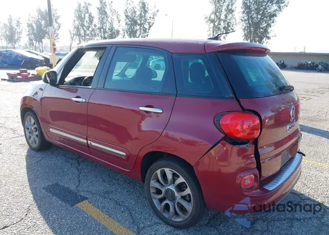 2014 Fiat 500L Lounge z USA, uszkodzony, nr VIN ZFBCFACH5EZ018468